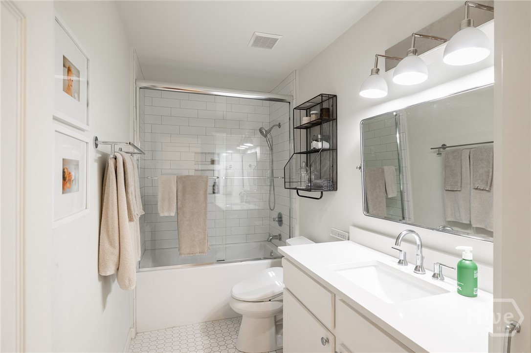 17 Harden Hill Road 106