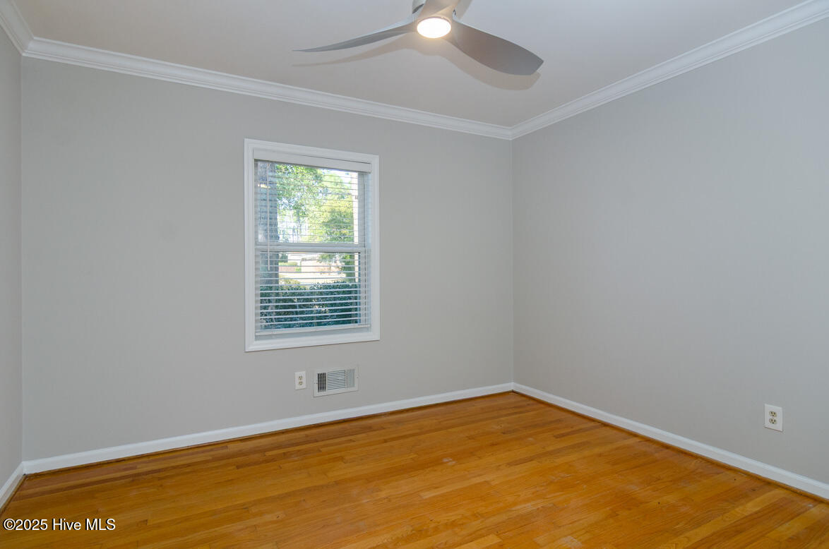 100515505 | Photo 15