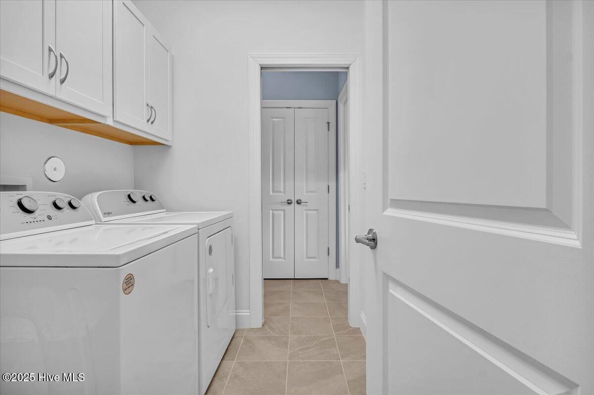 100530087 | Photo 34