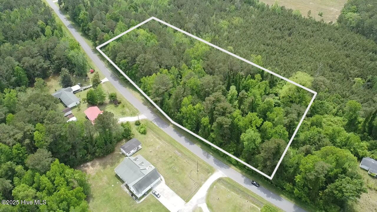 Property at 000 Neck Road Se Road