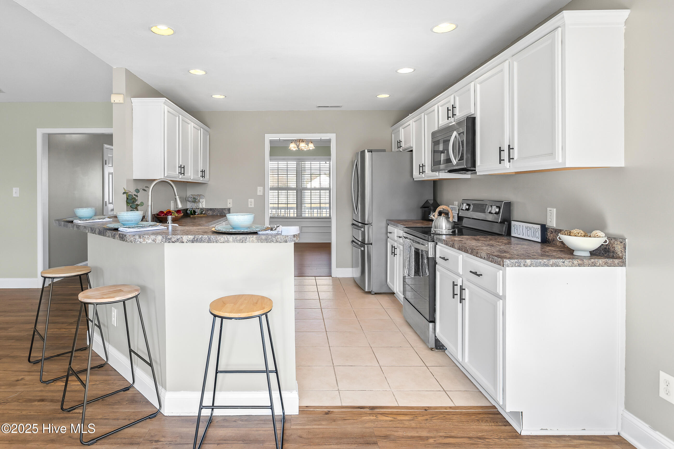 141 Weste Avenue, Jacksonville, NC 28540 – photo 15: Kitchen