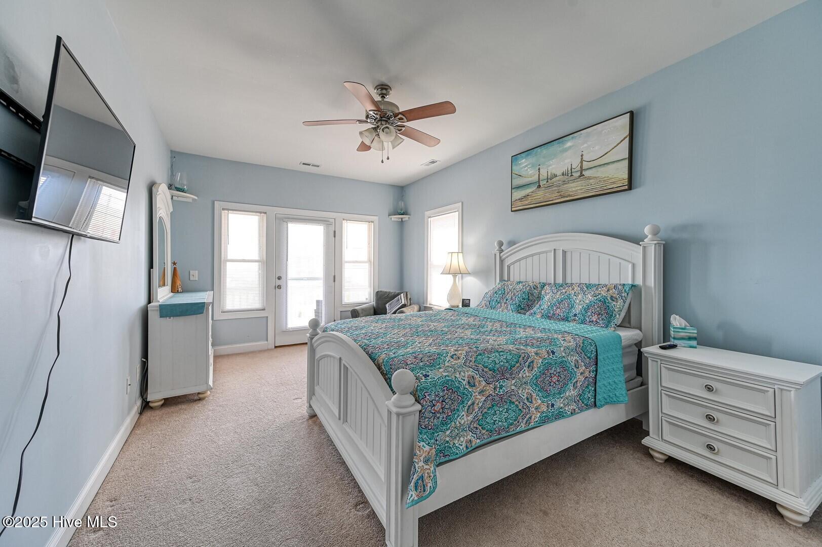 100496177 | Photo 16