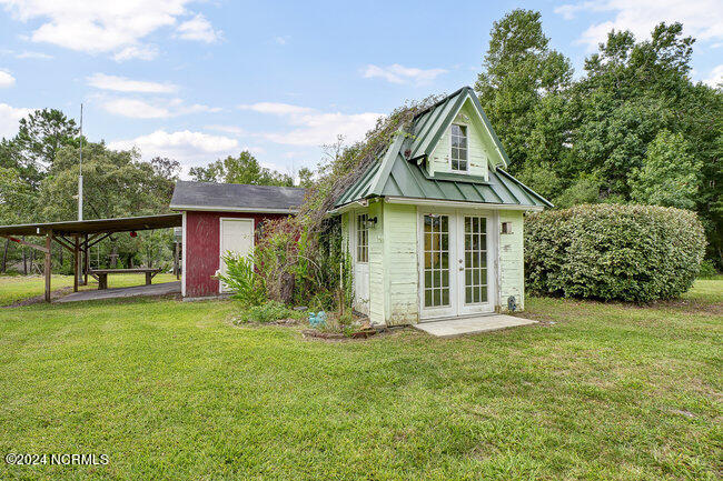 100546361 | Photo 30