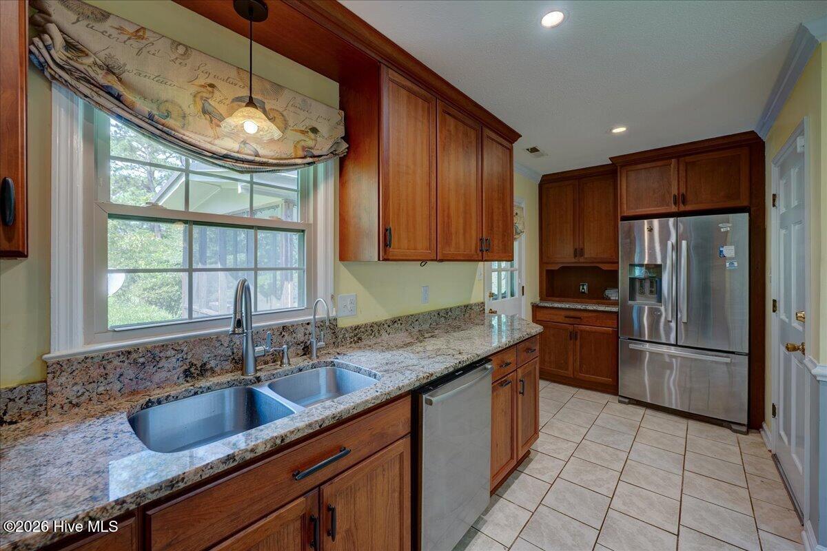 4904 Hillandale Road,Trent Woods