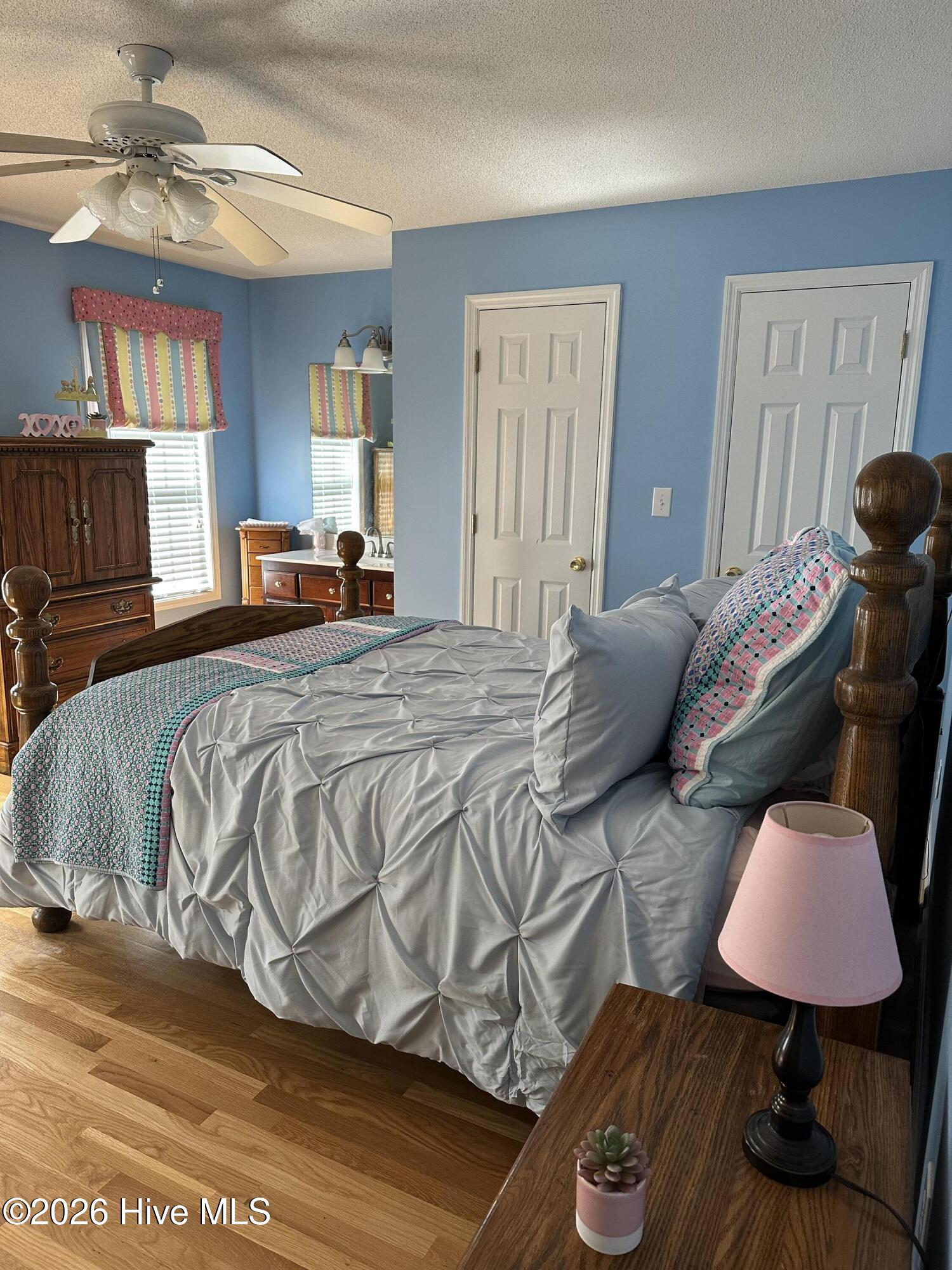 100552030 | Photo 15