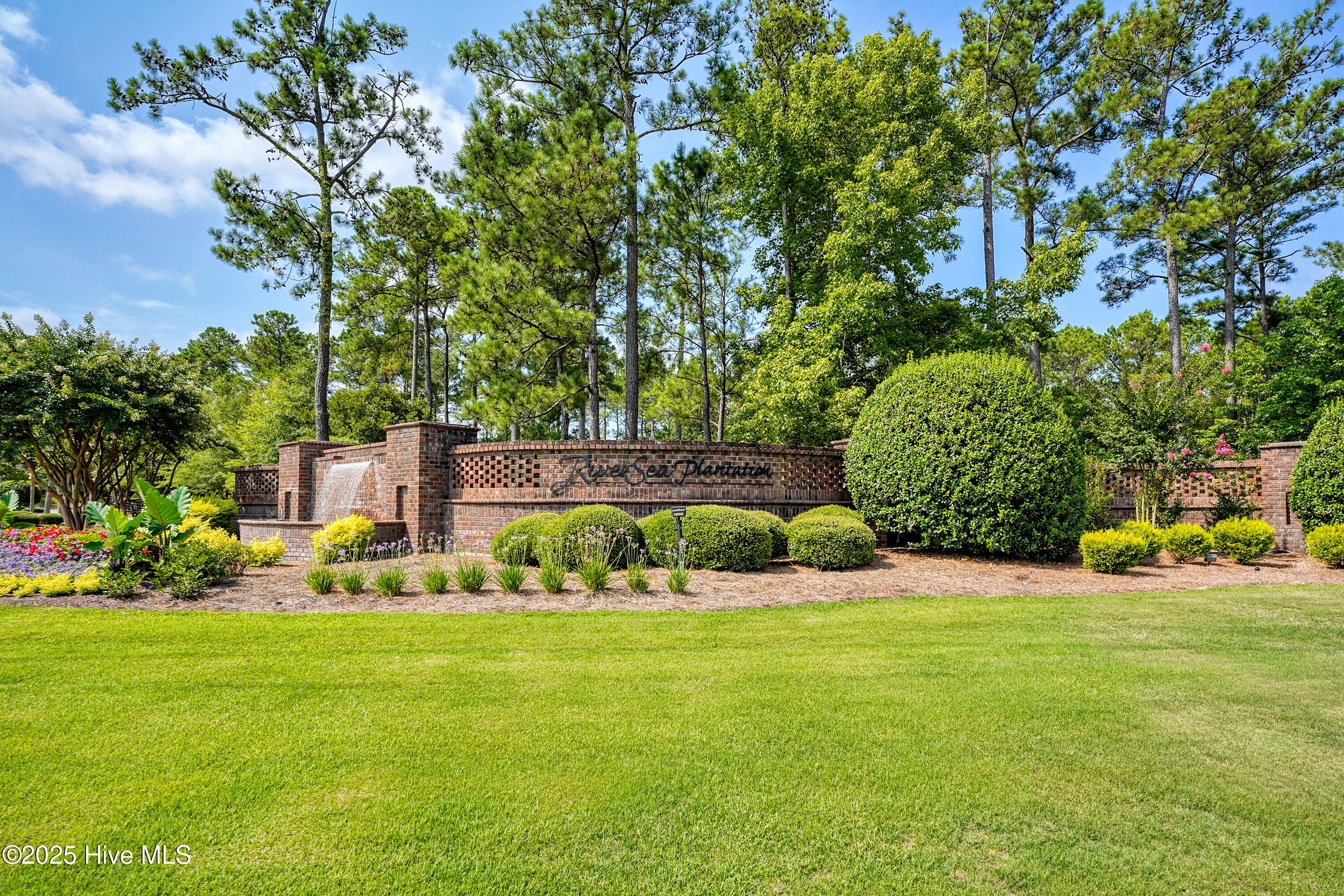 100503640 | Photo 18