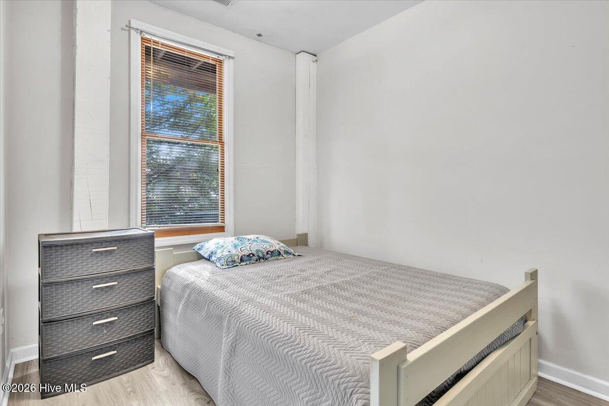 100539108 | Photo 42