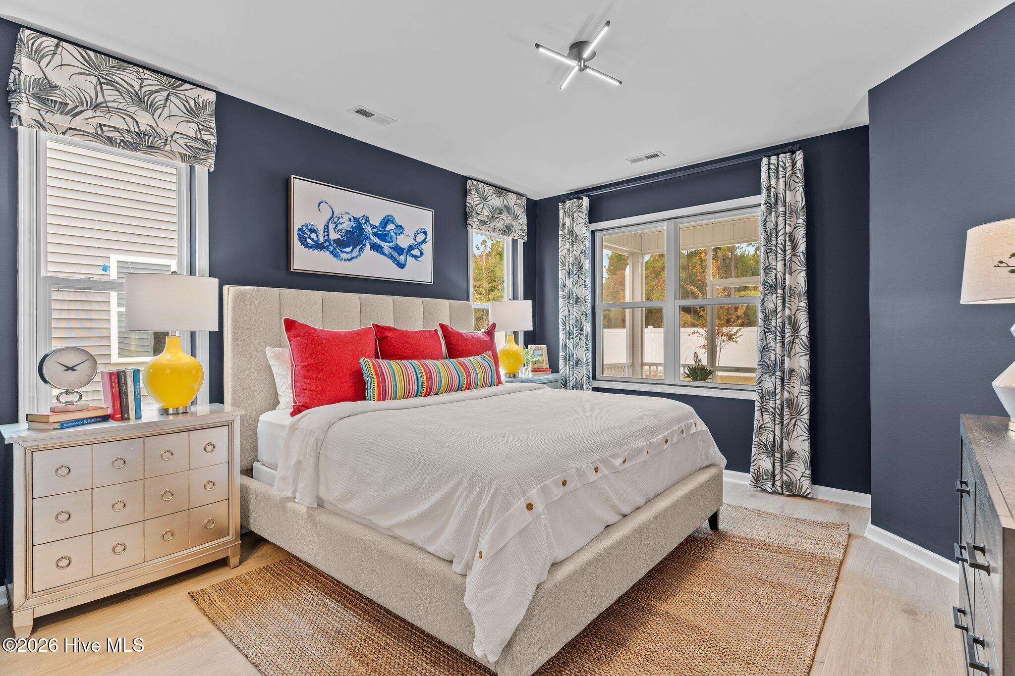 100550054 | Photo 17