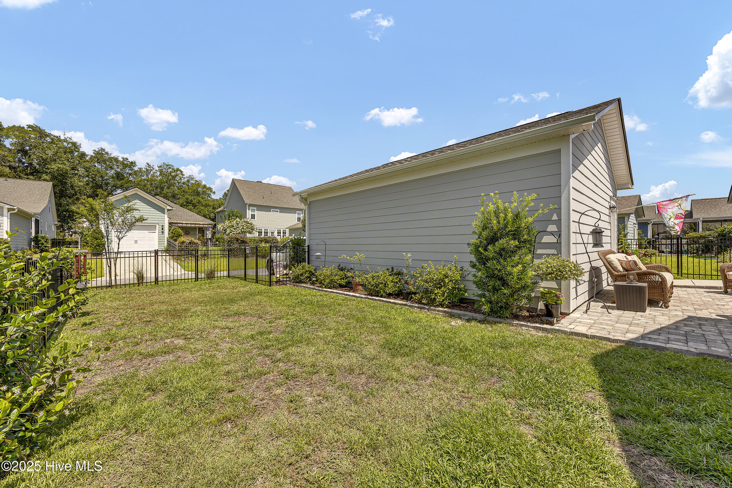 100517426 | Photo 46