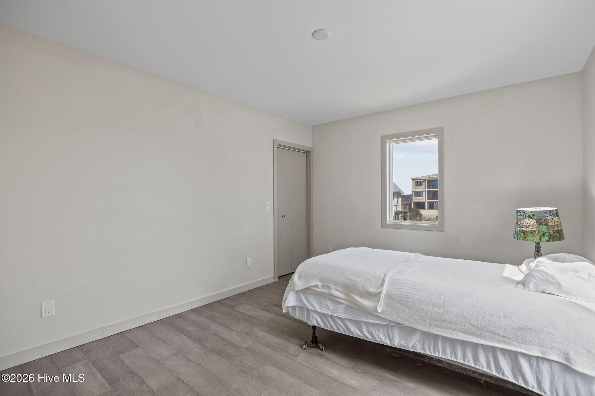 100557816 | Photo 36