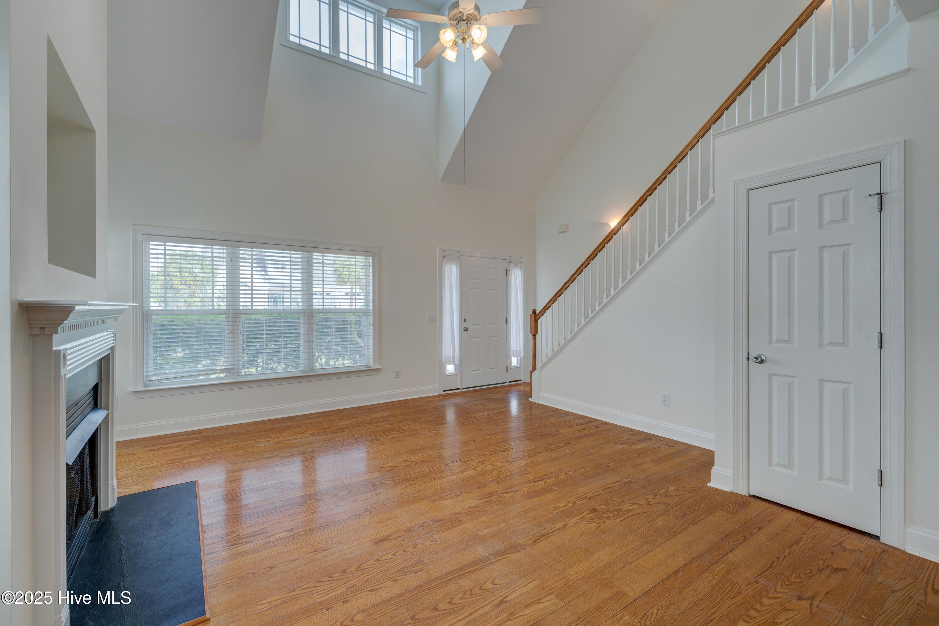 104 Phoebee Court, Hampstead, NC 28443 – photo 6: 104PhoebeeCourt-12