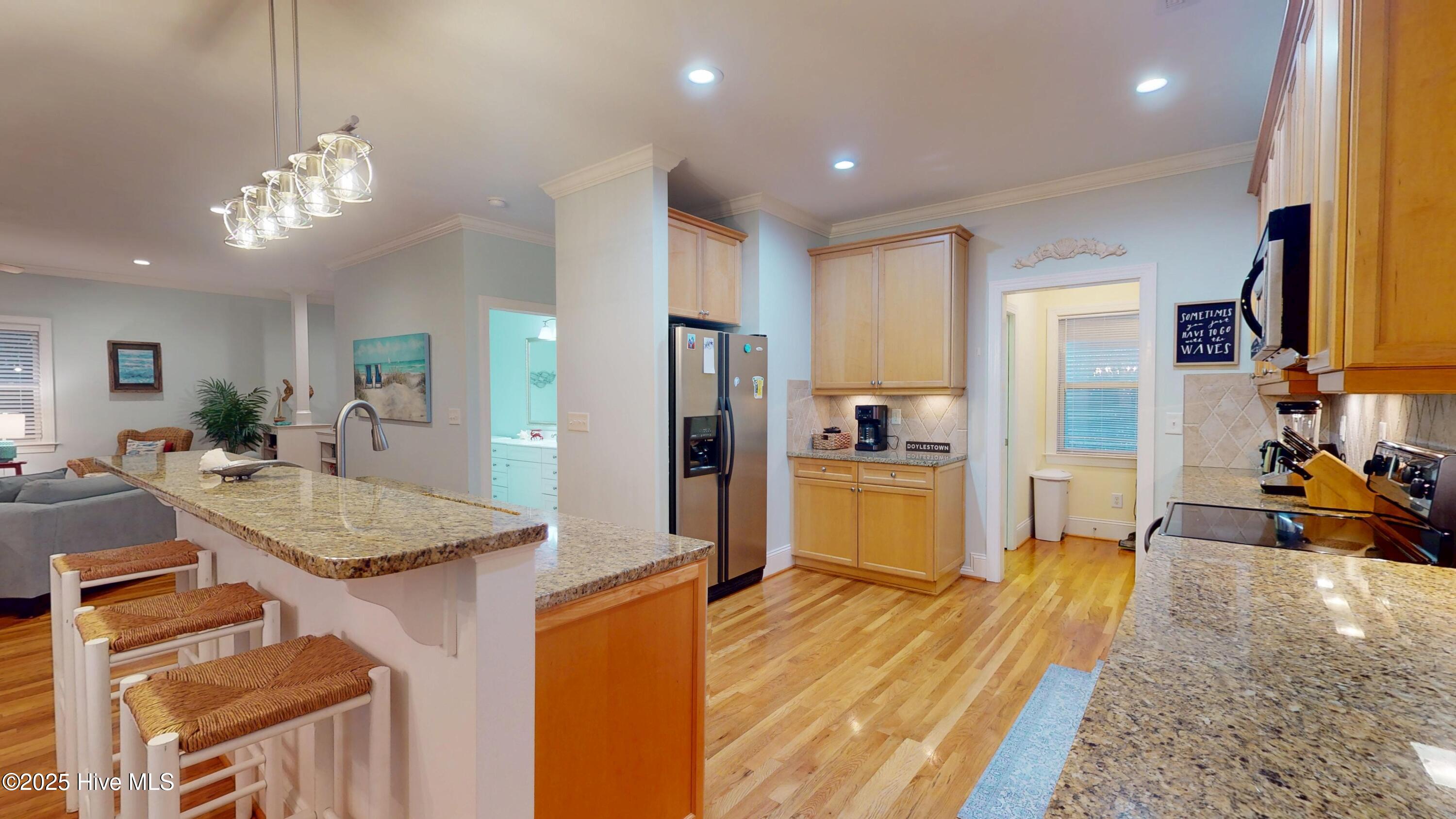 100544157 | Photo 13