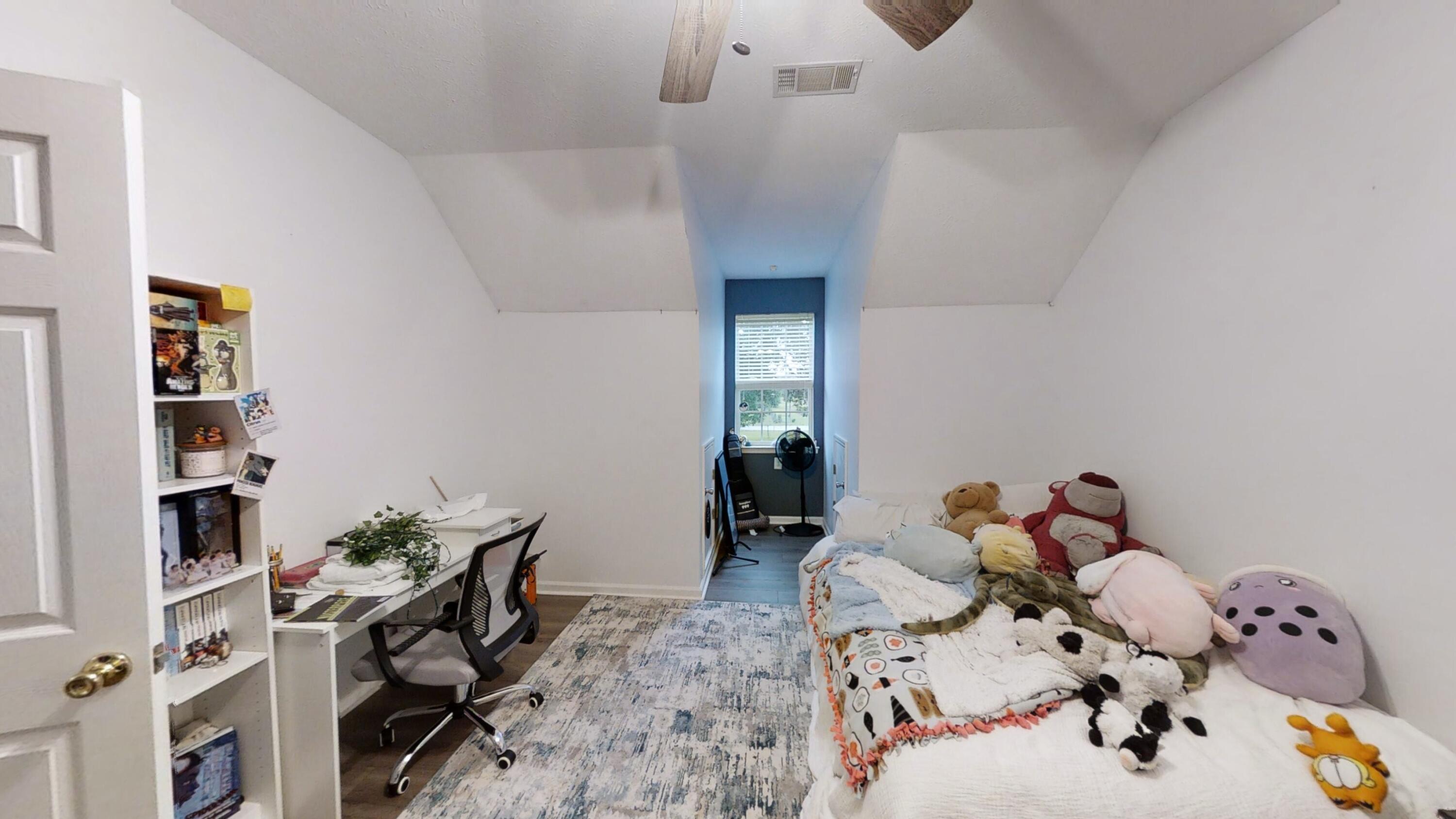 2750-St-Clair-Rd-06152022_083330