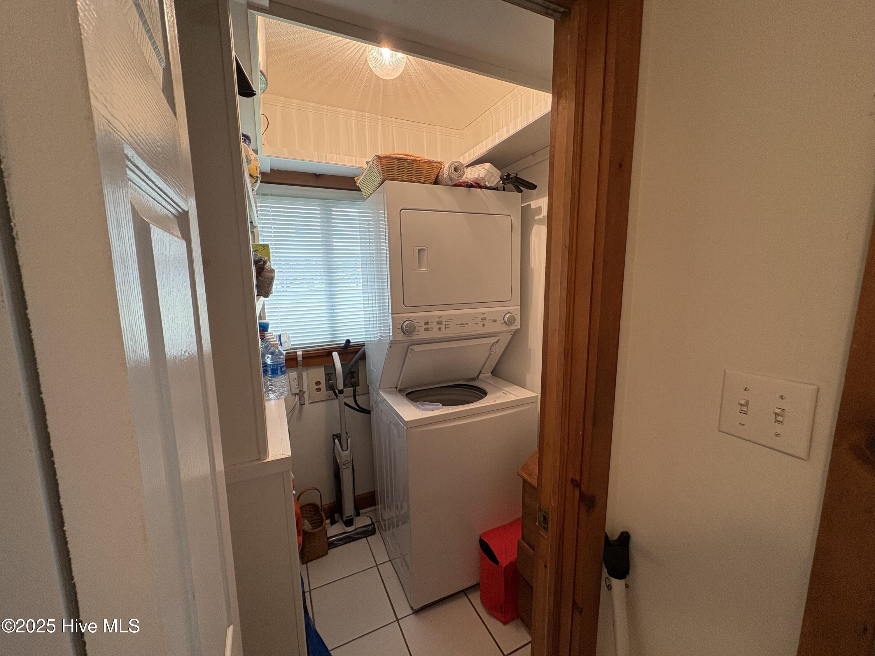 100534974 | Photo 53