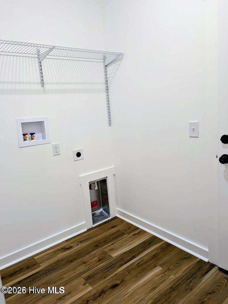 100553963 | Photo 16