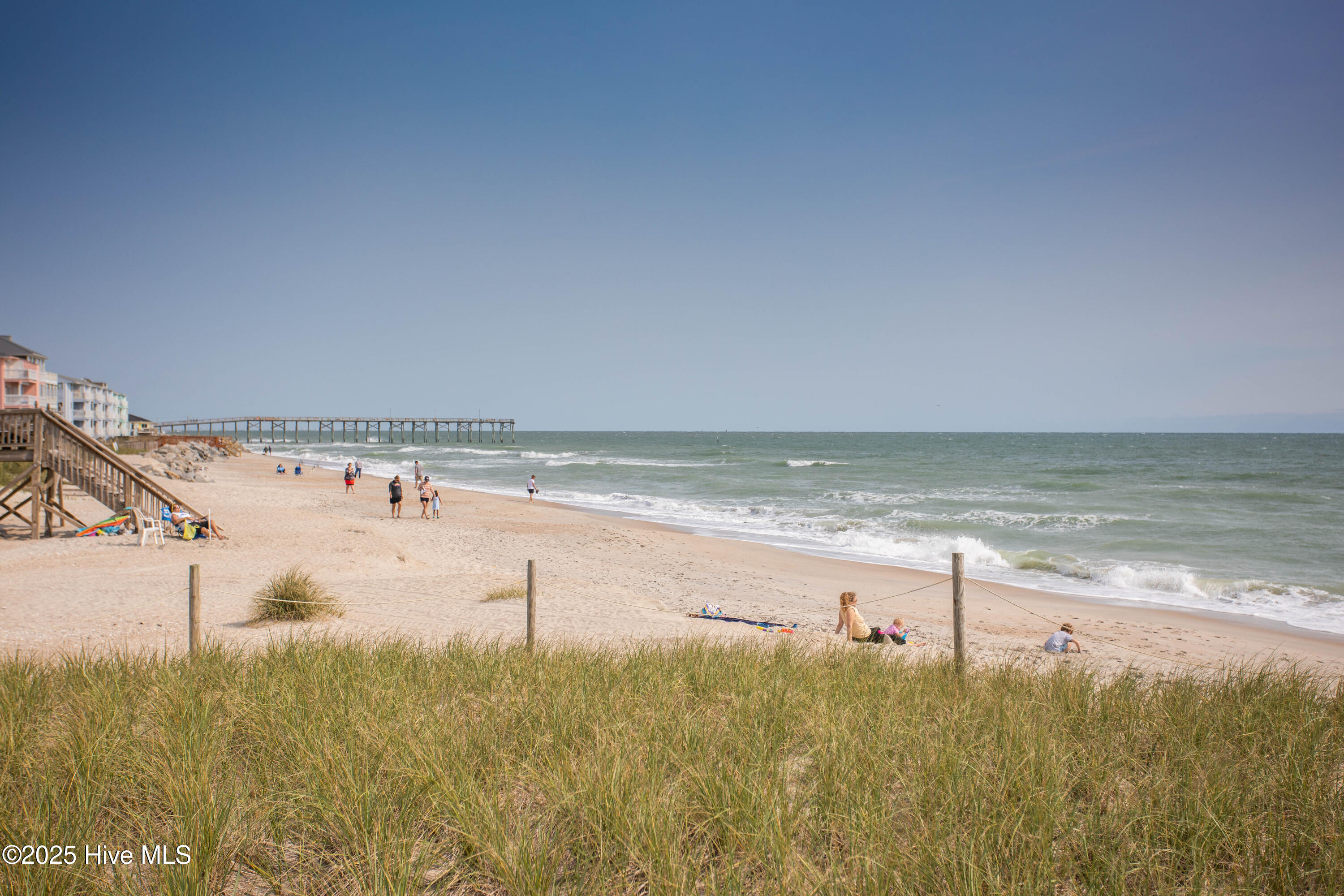 100542204 | Photo 45