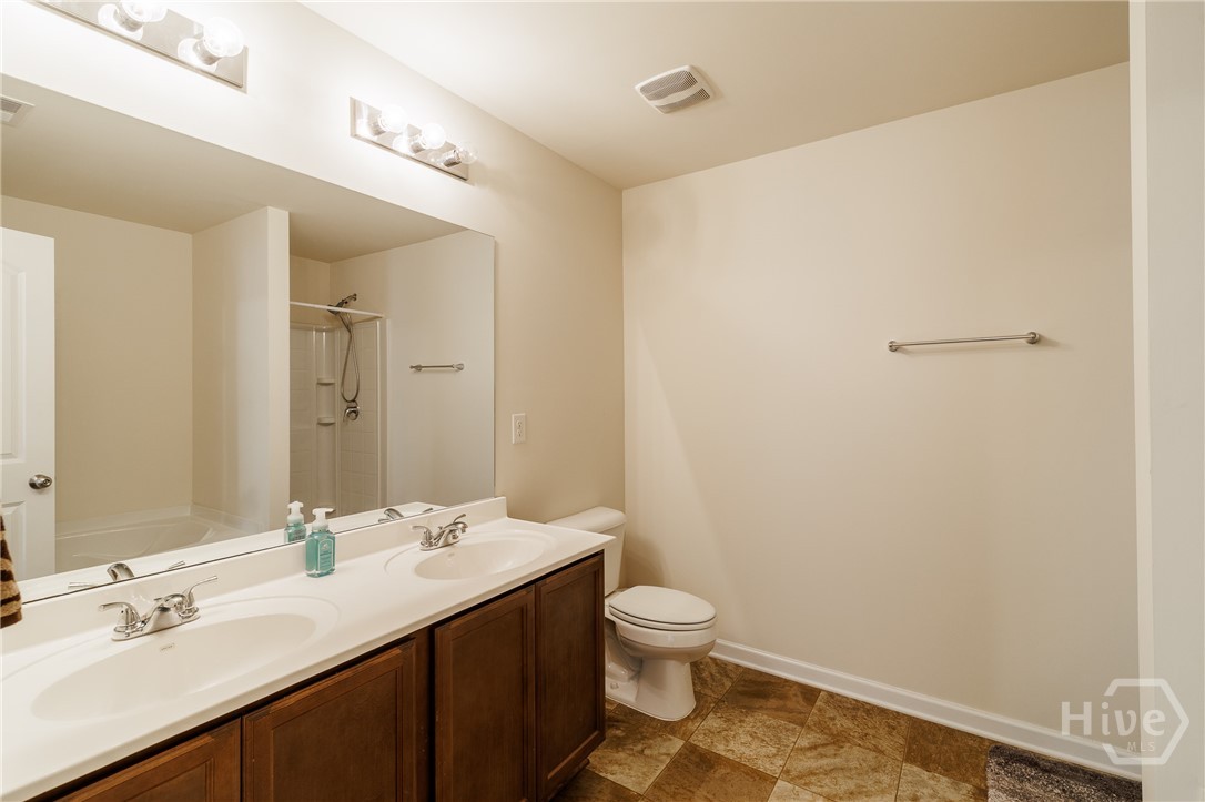 304 Samuel Clemens Way