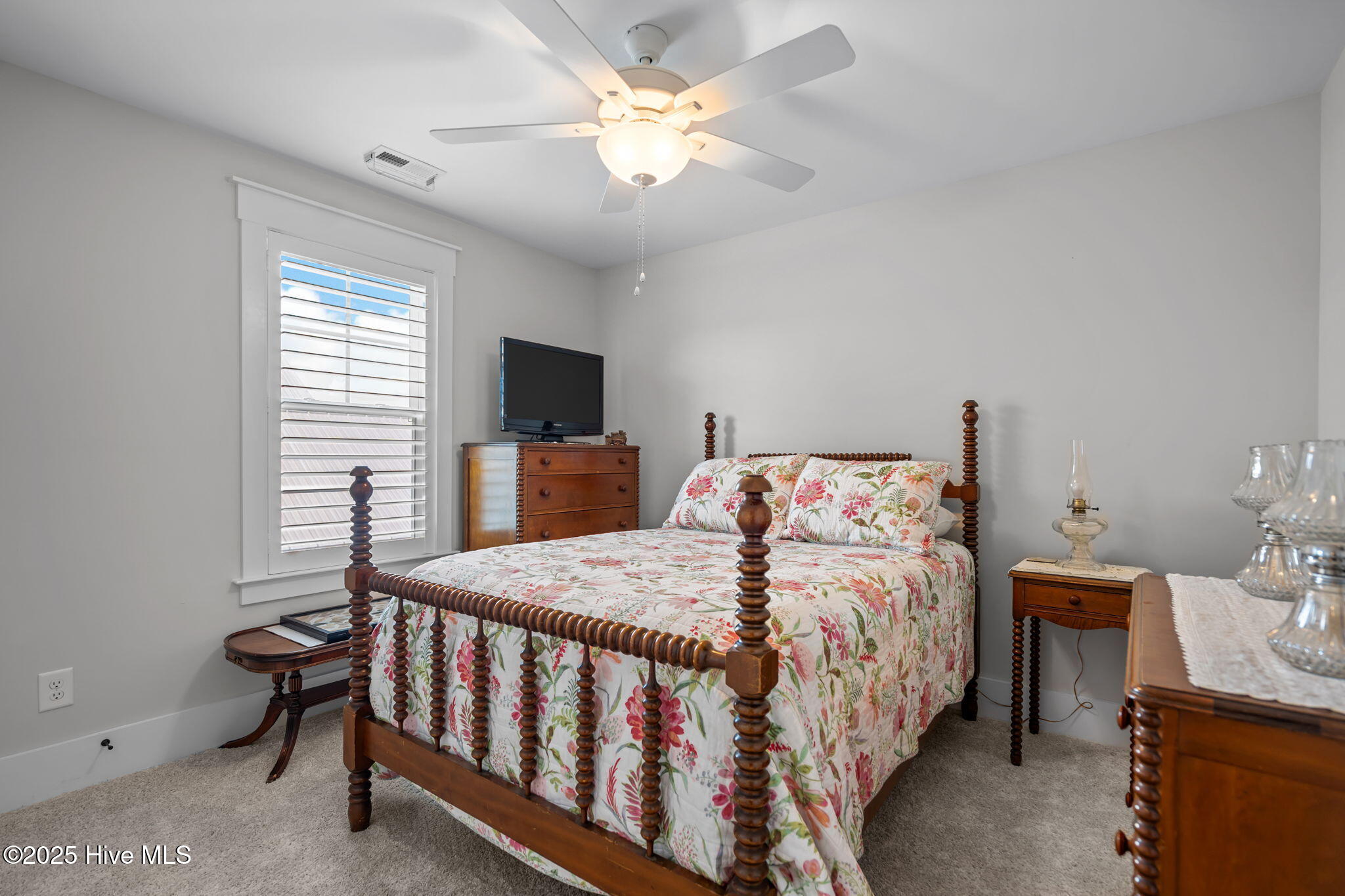 100526969 | Photo 40