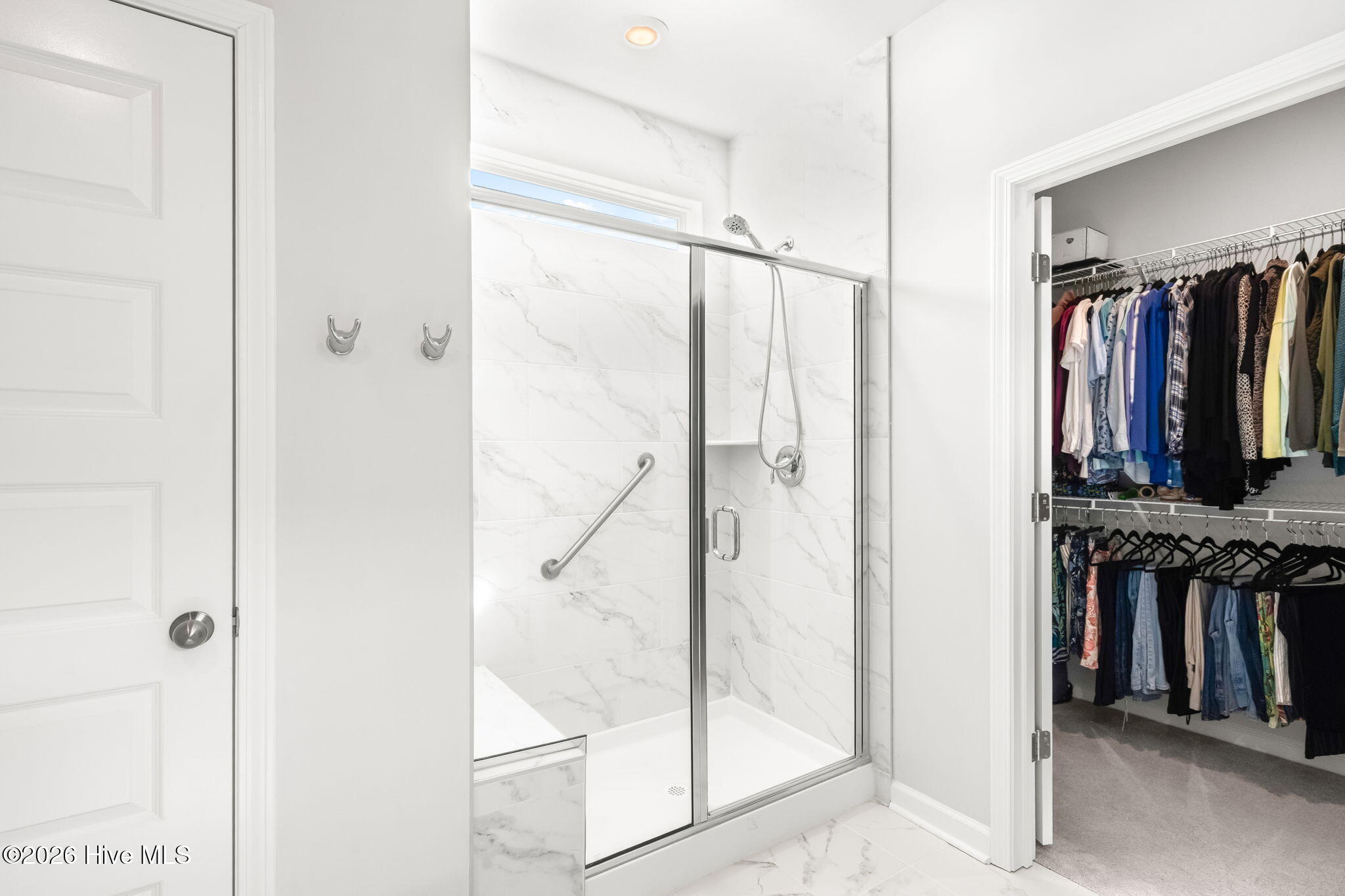 100552954 | Photo 27