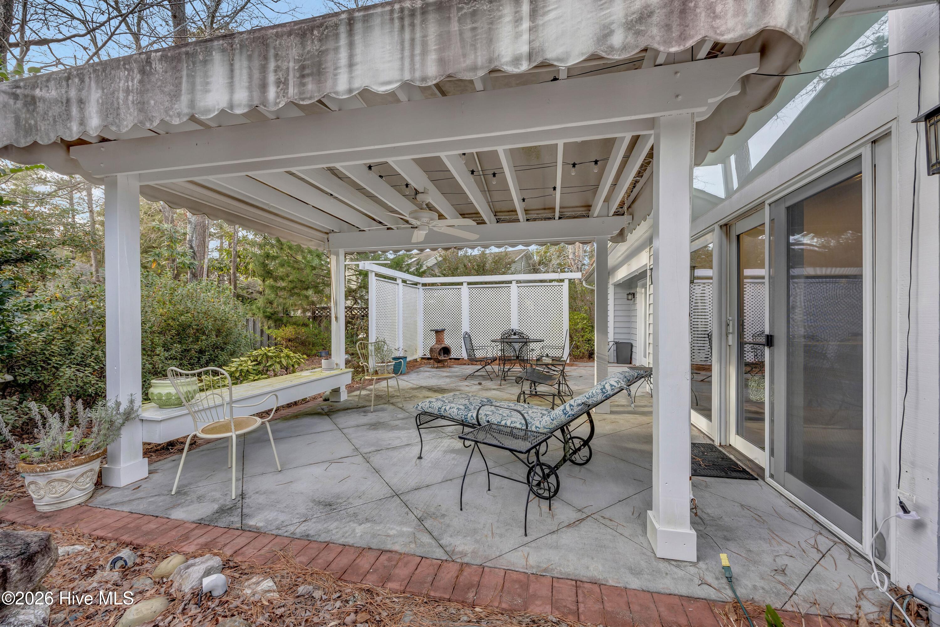 100549096 | Photo 25