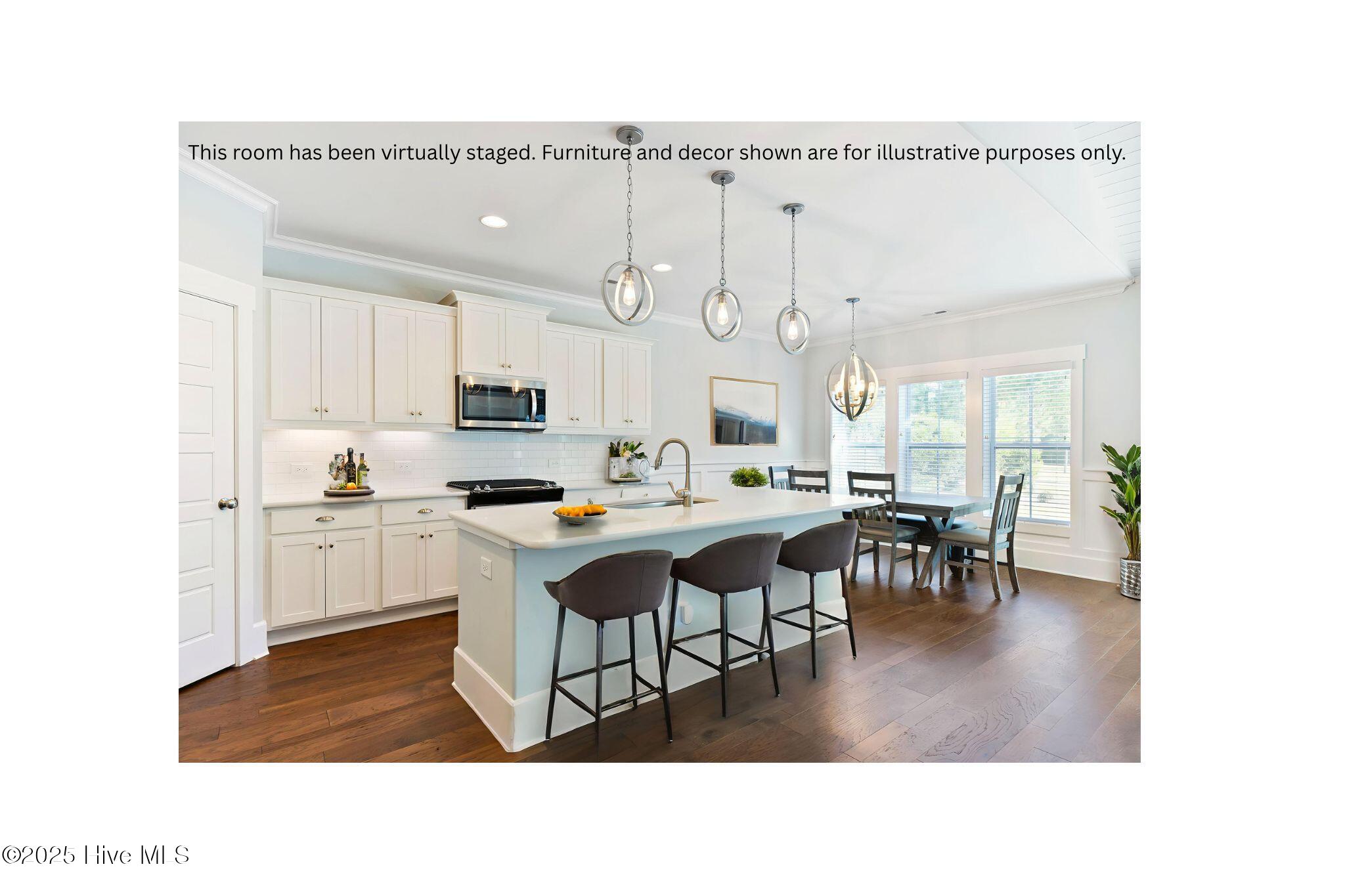 100531261 | Photo 19