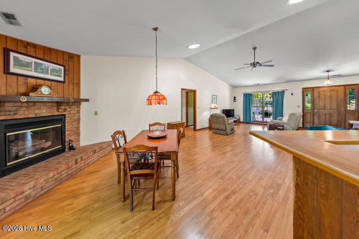 519 Country Club Drive W,Arapahoe