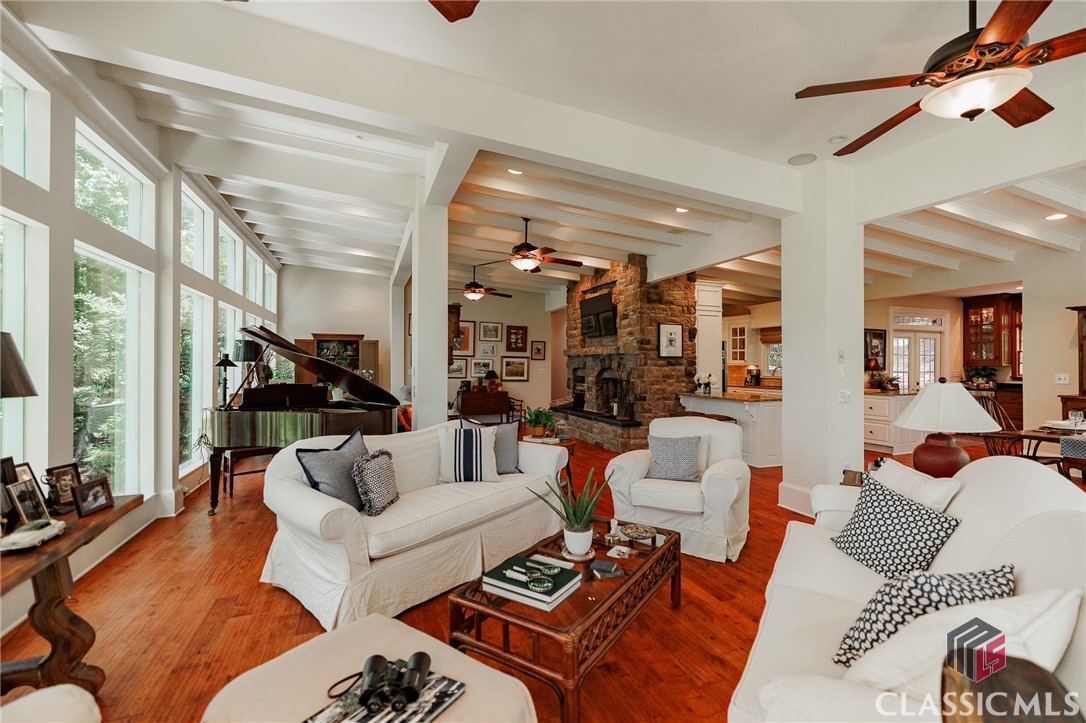 210 Riverview Road