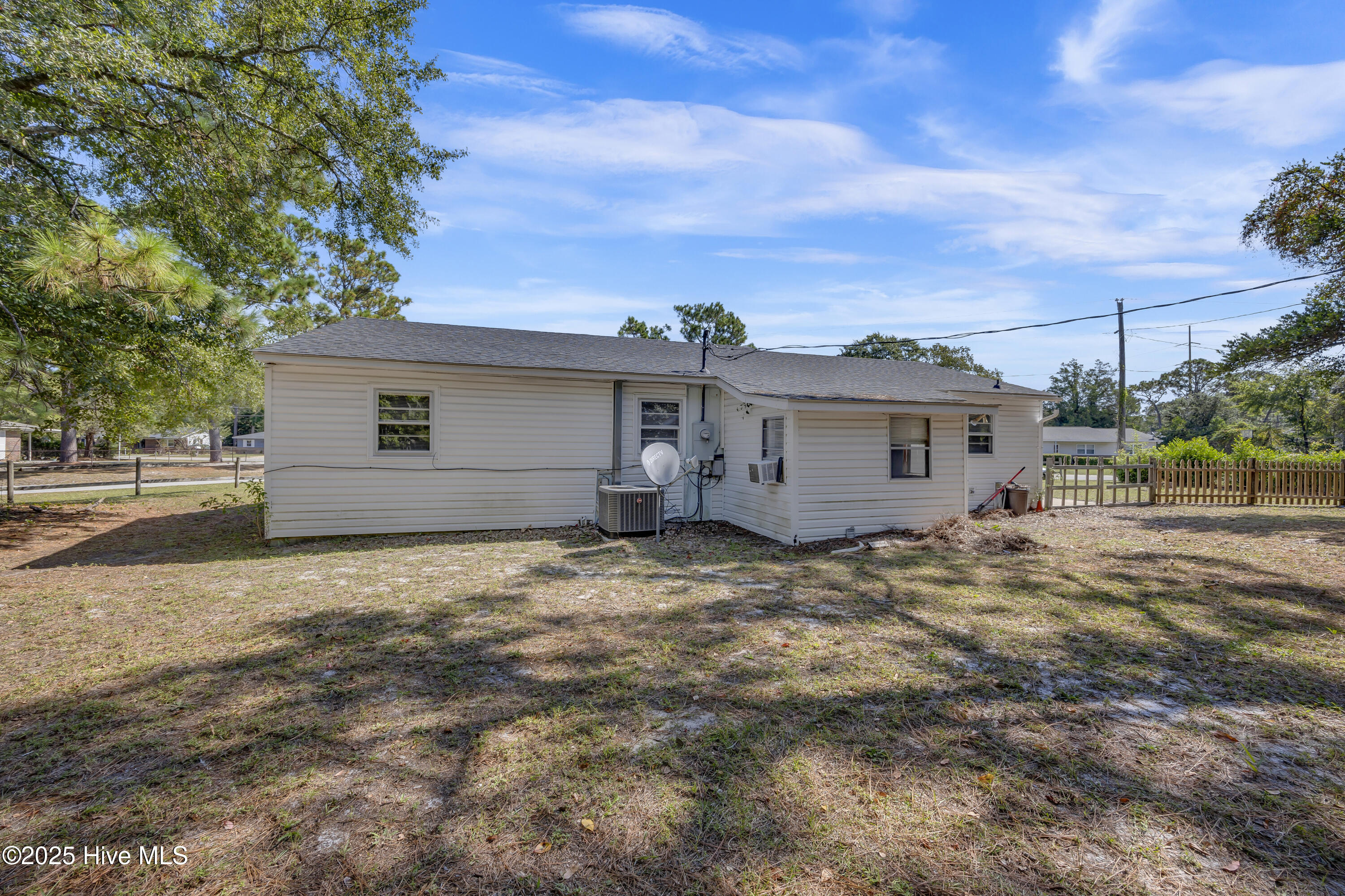 209 Lancaster Road, Wilmington, NC 28409 – photo 18: 021_img_3439_635