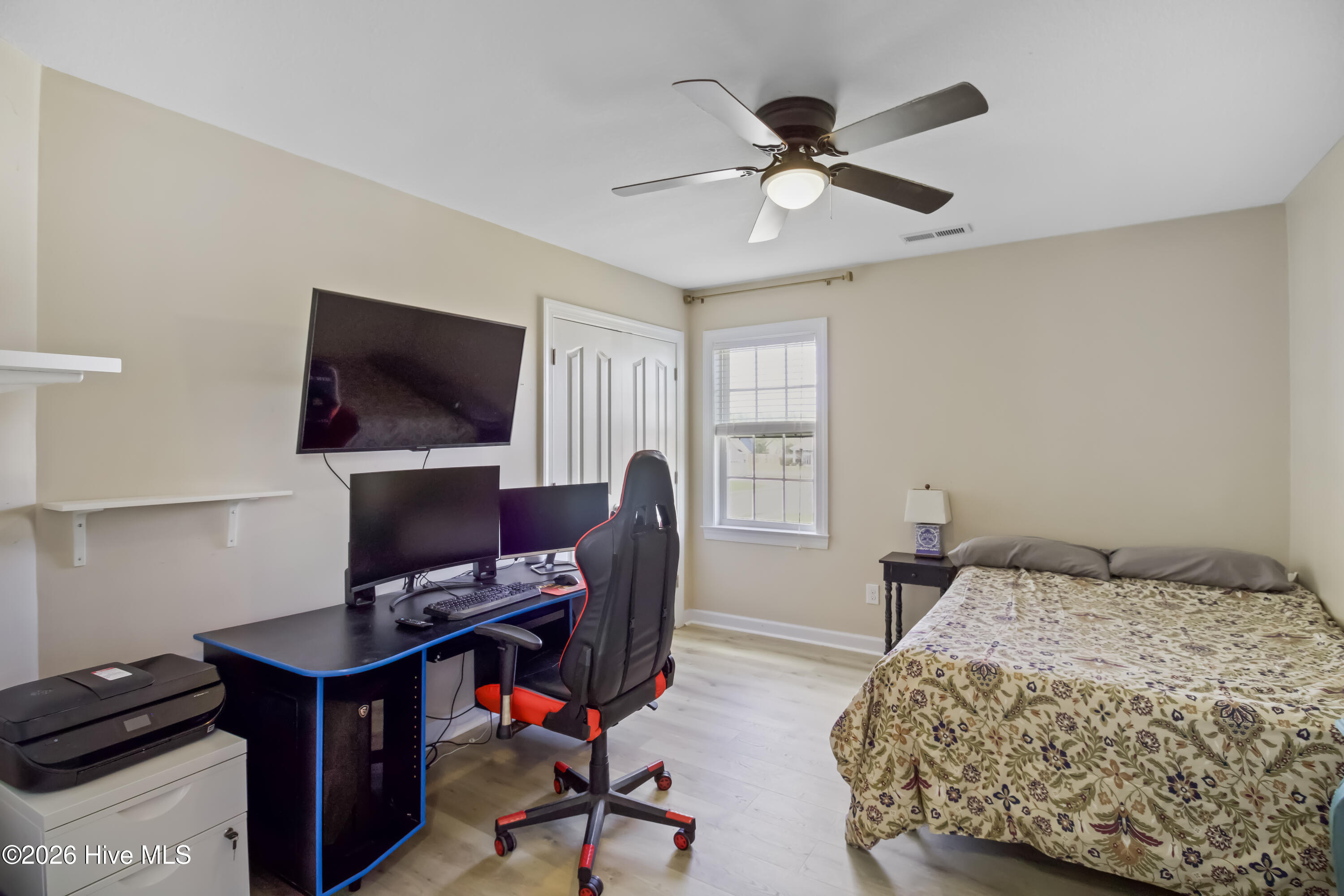 100561331 | Photo 17