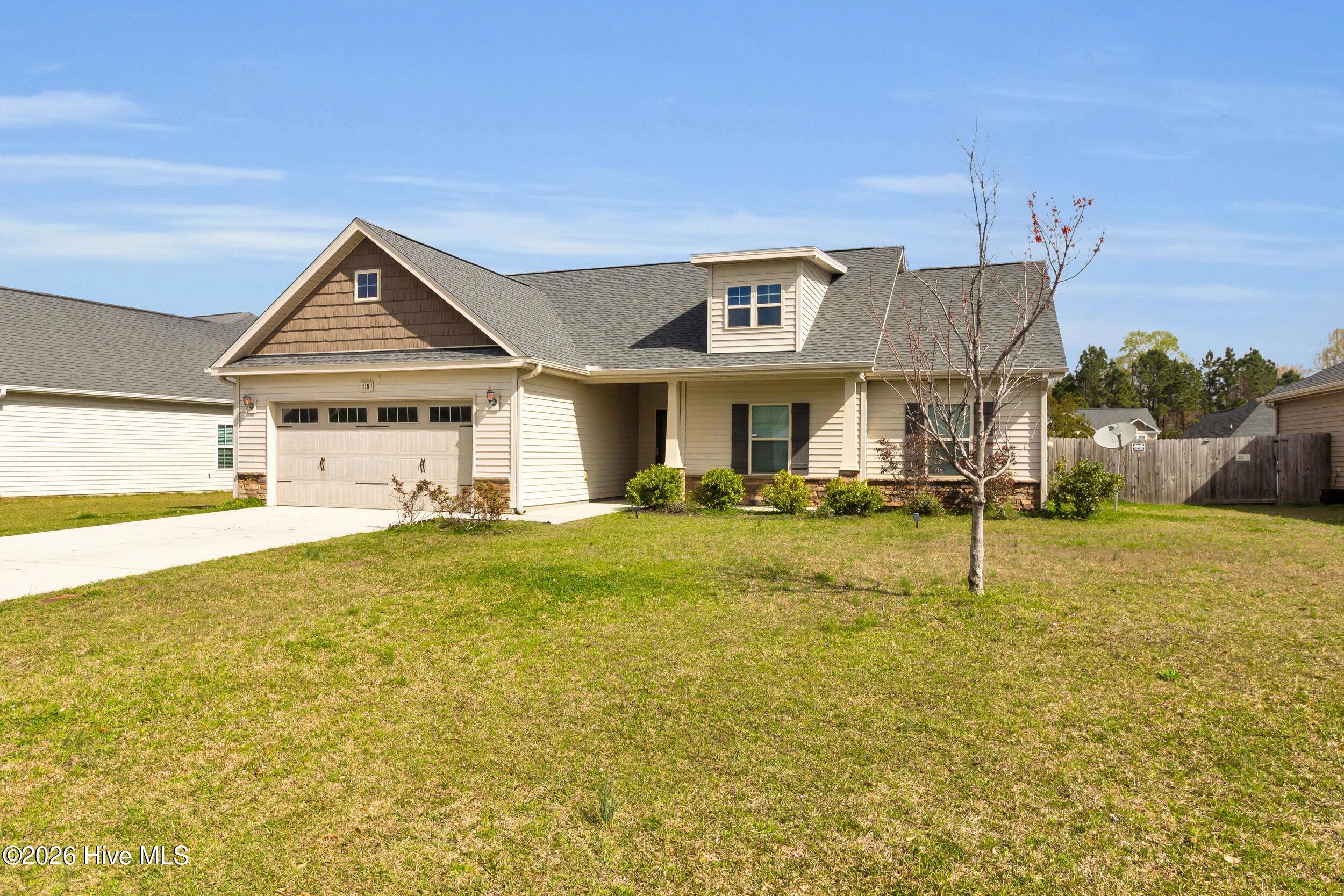 100557134 | Photo 33