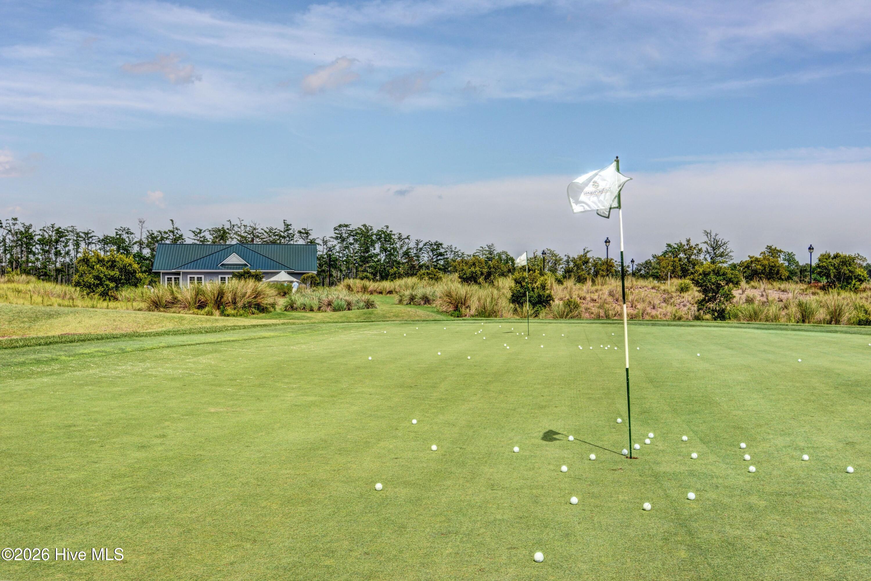 100548554 | Photo 36