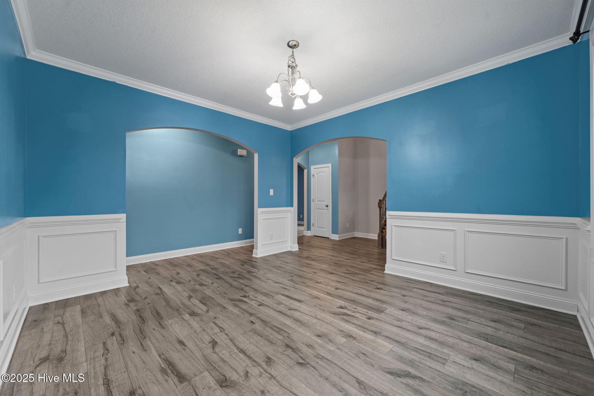 100546681 | Photo 12