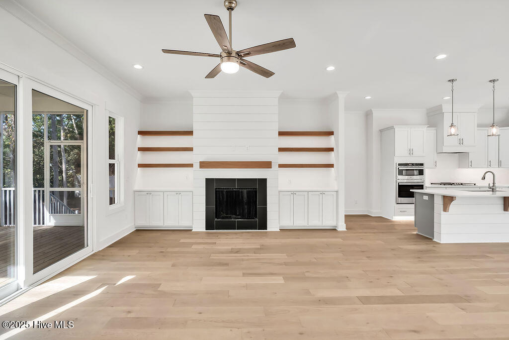 100516438 | Photo 12