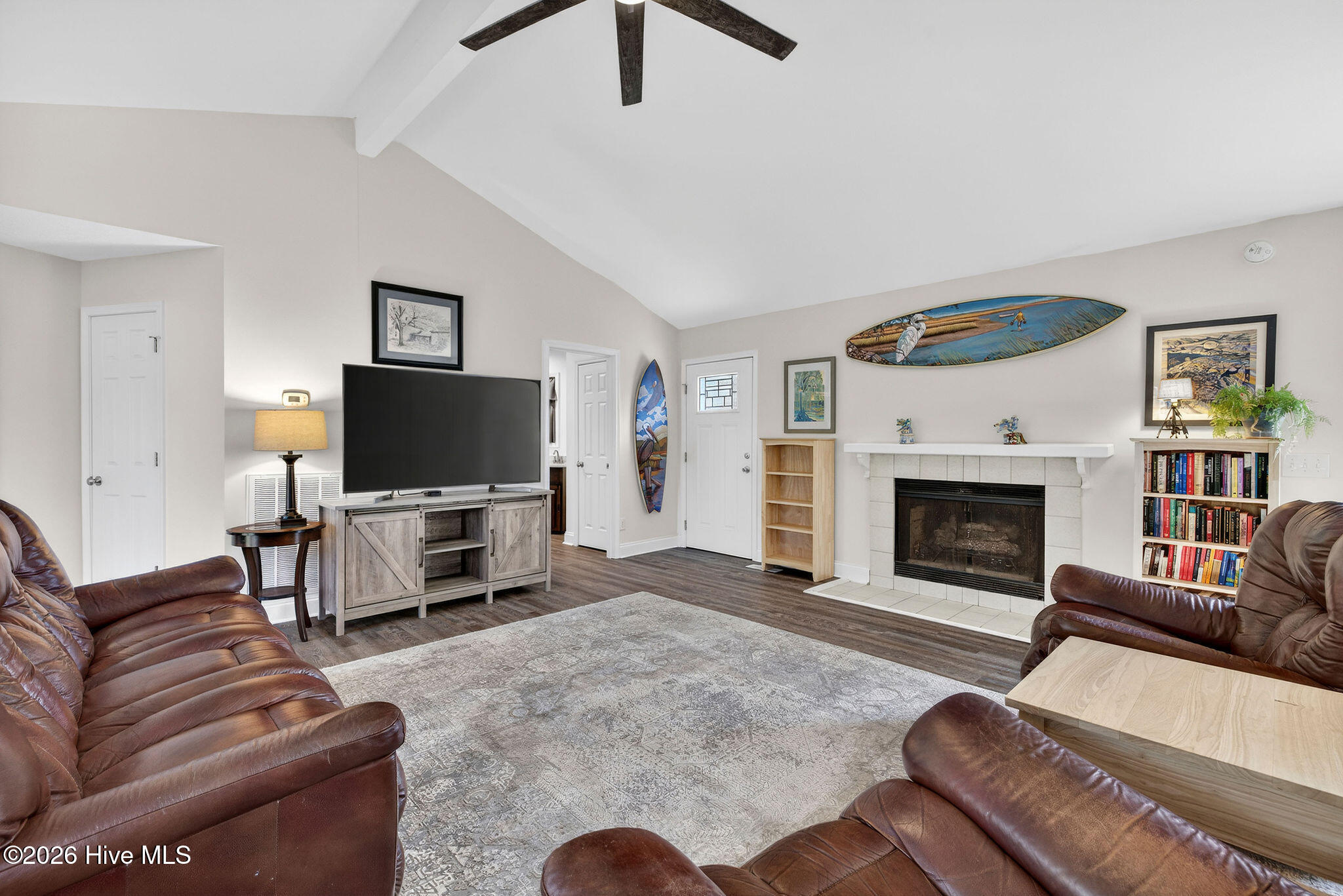 100552552 | Photo 10