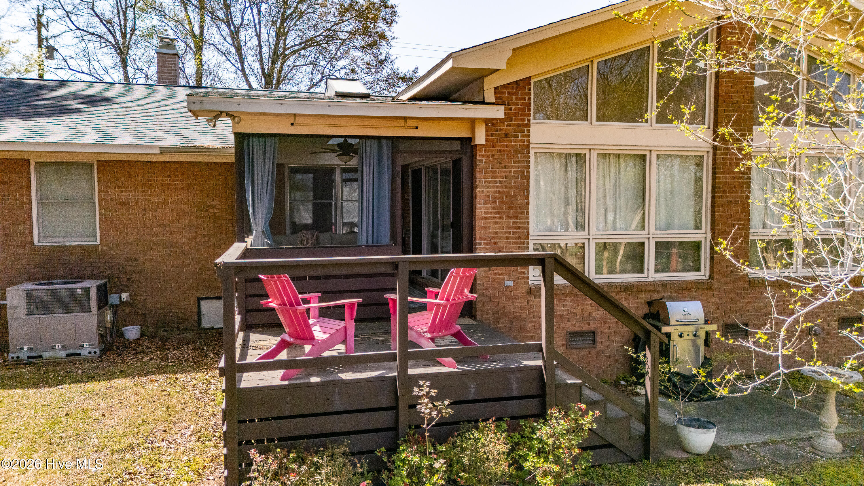 215 Harbor Drive,Morehead City