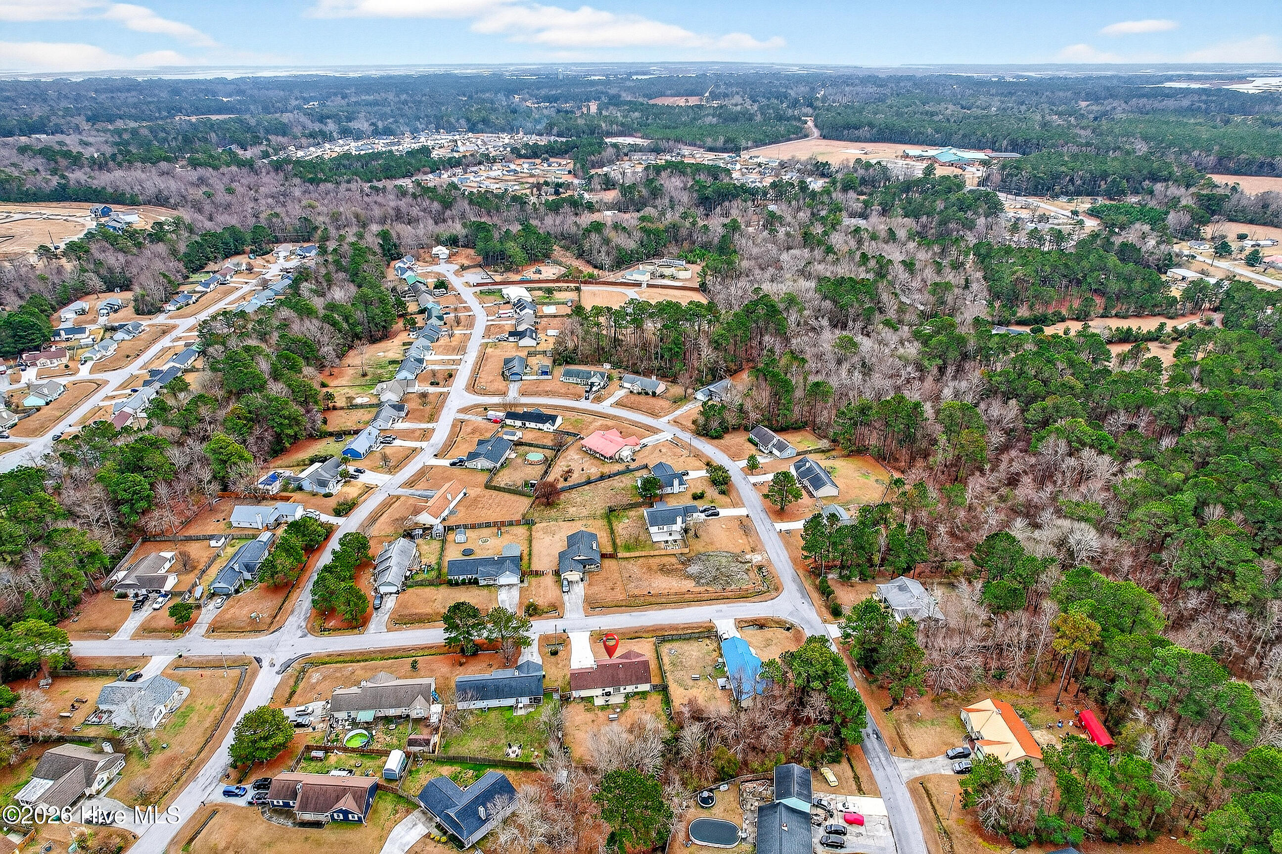 100548715 | Photo 28