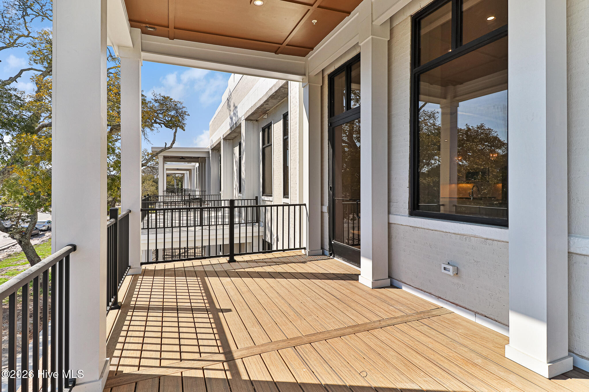 805 Mulberry 