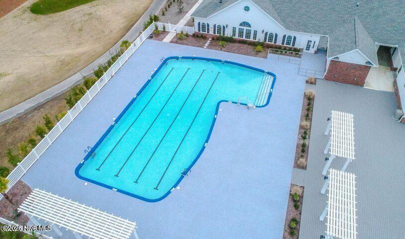 100564419 | Photo 56