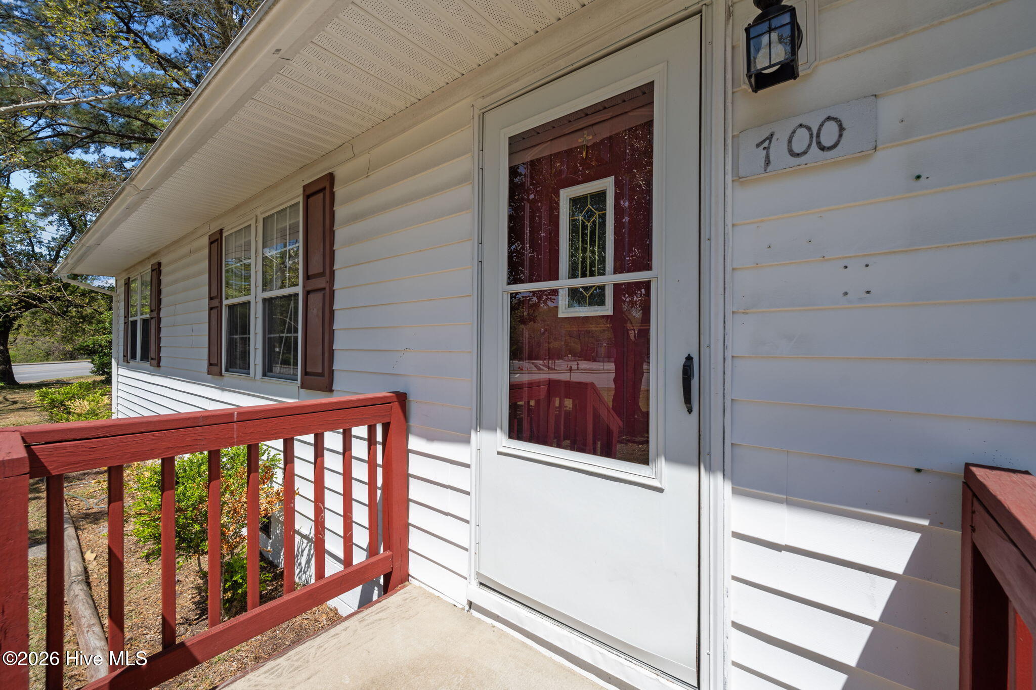 100562753 | Photo 41