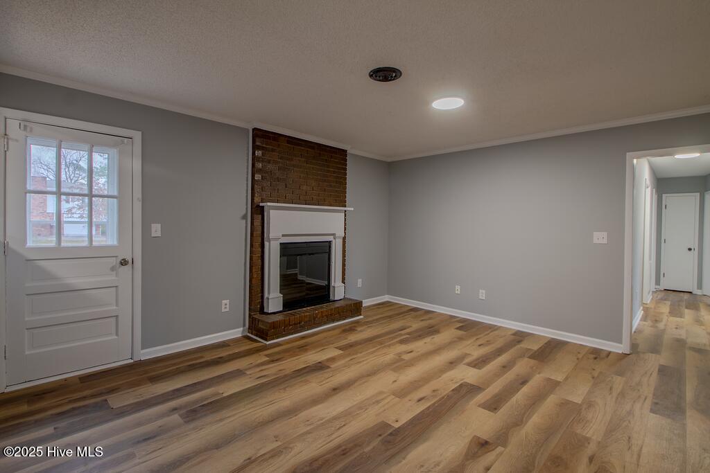 100543295 | Photo 13