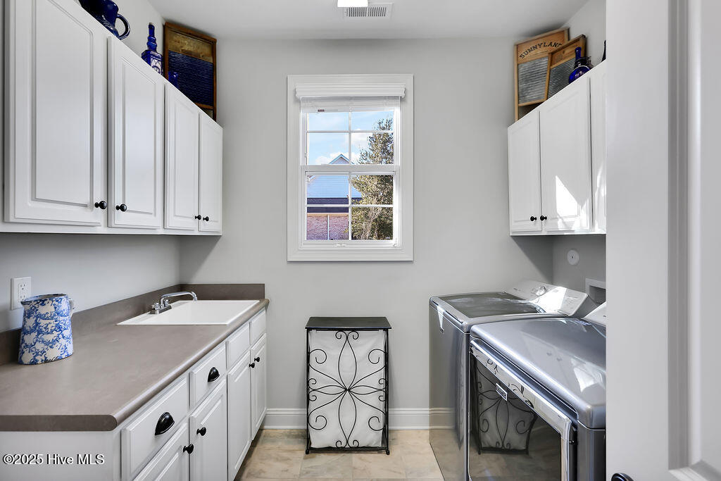 100545215 | Photo 28