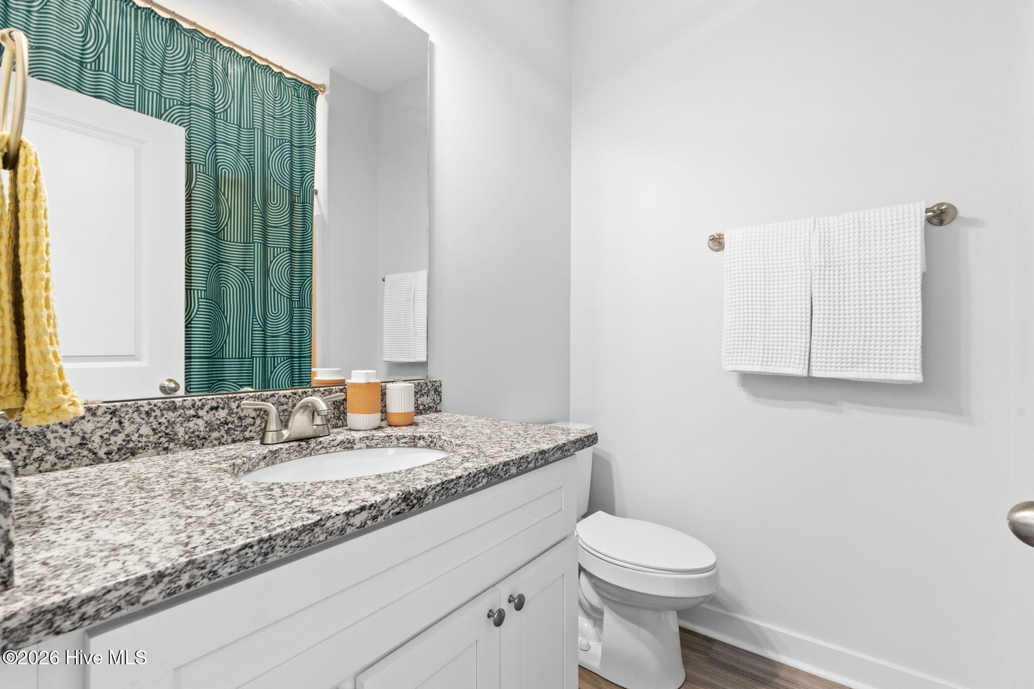 100562571 | Photo 13