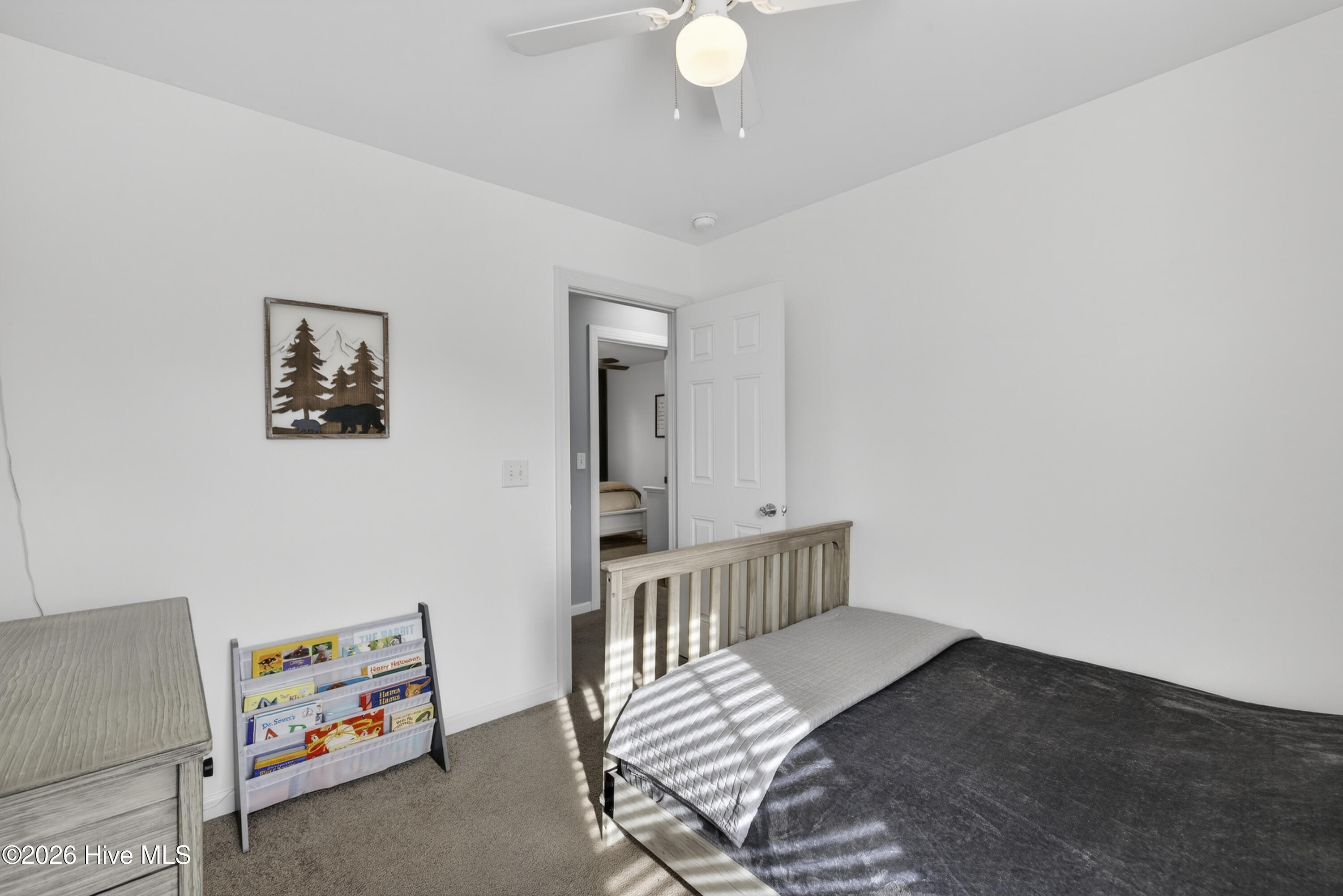 100549081 | Photo 26