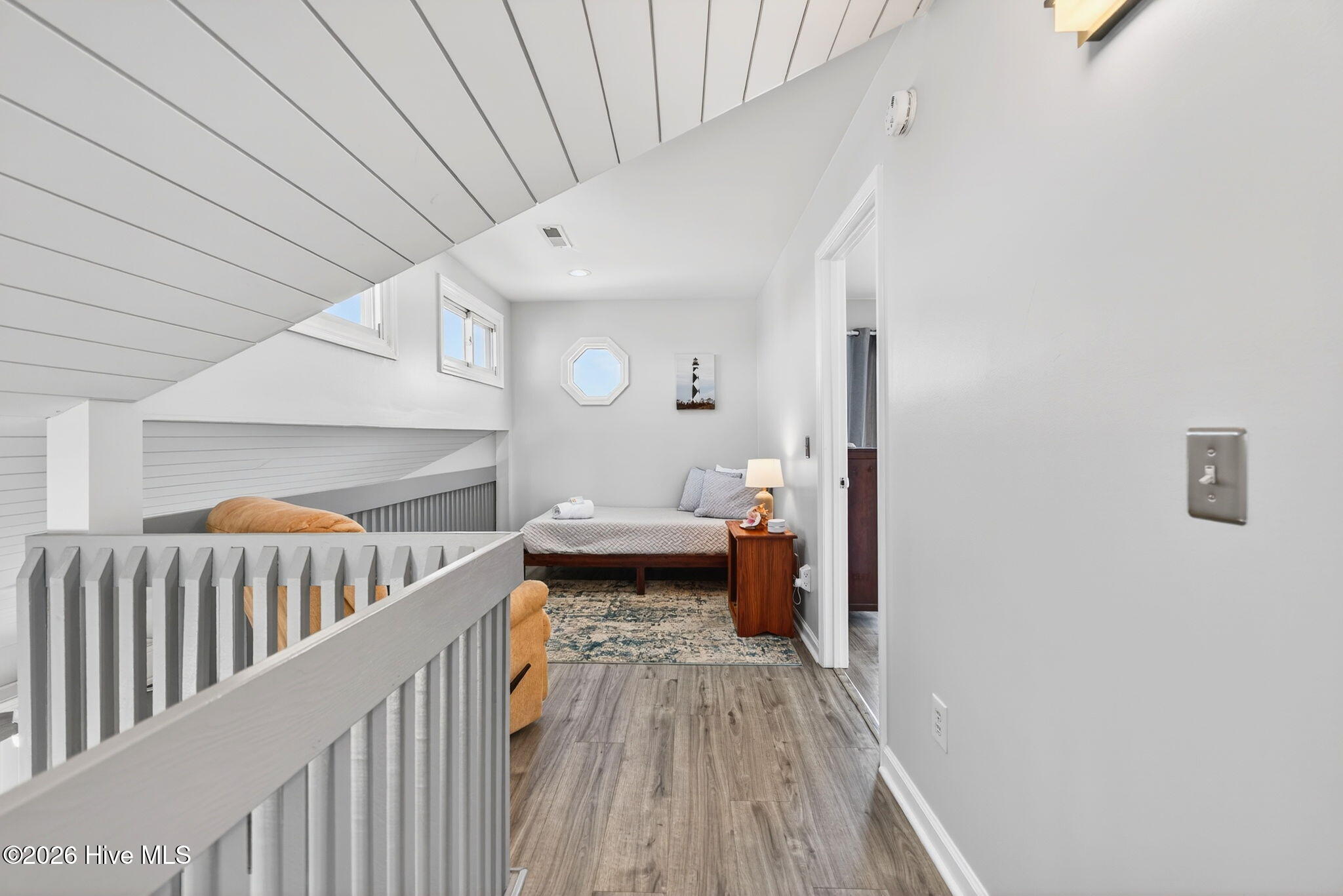 100556711 | Photo 27