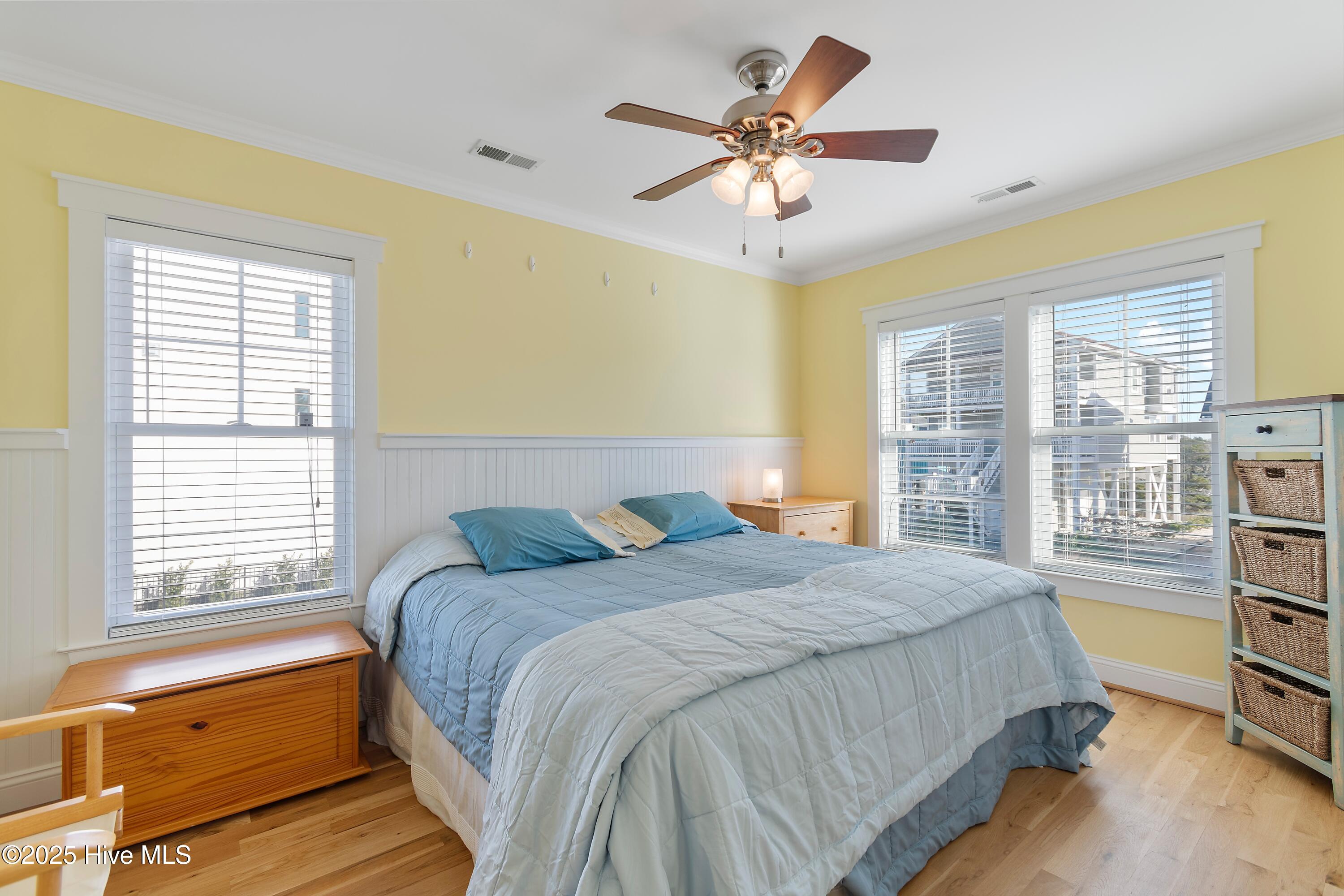 100541984 | Photo 34