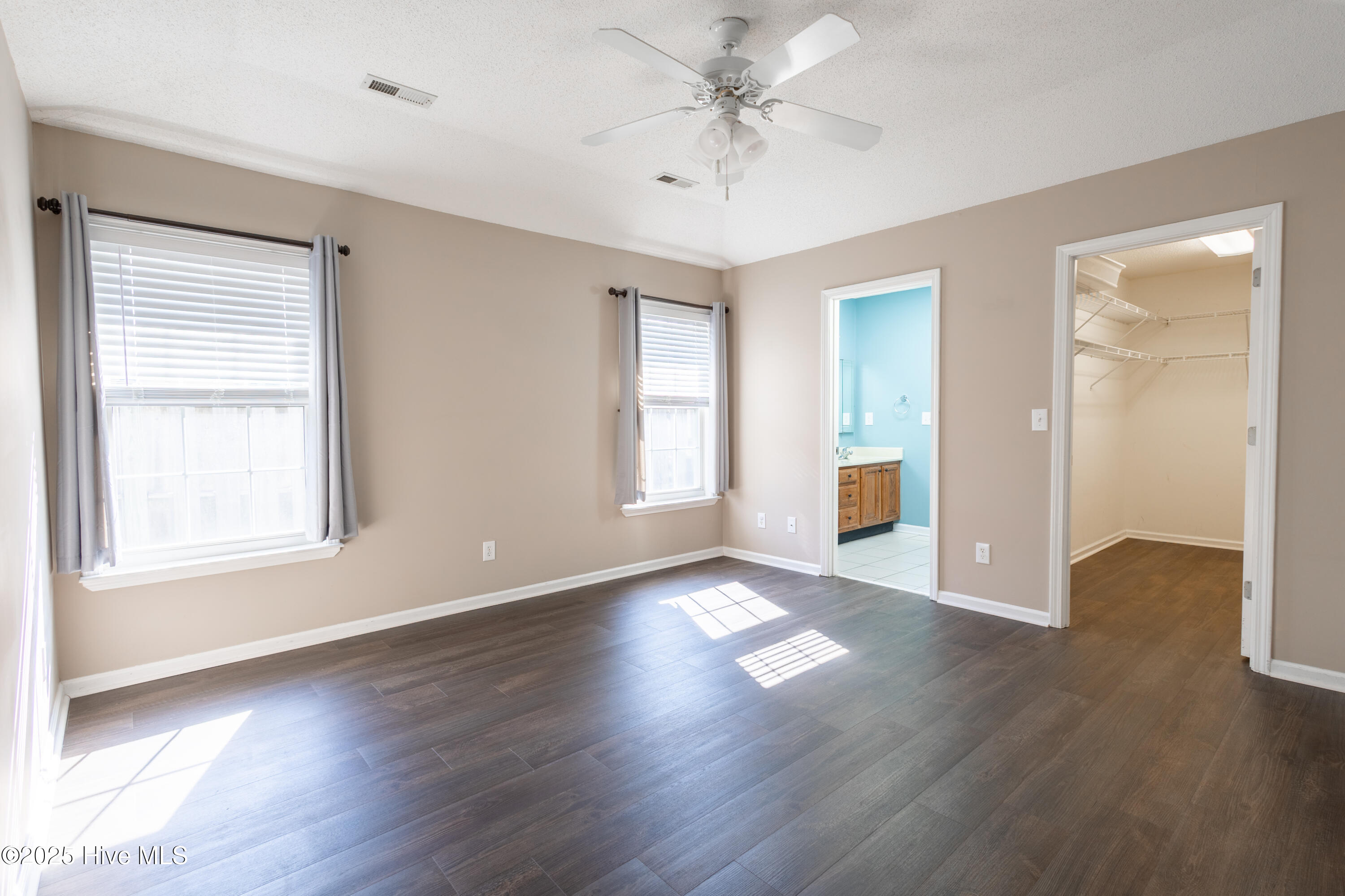 86 Dogwood Court SW, Calabash, NC 28467 – photo 7: 3Q2A9048-HDR