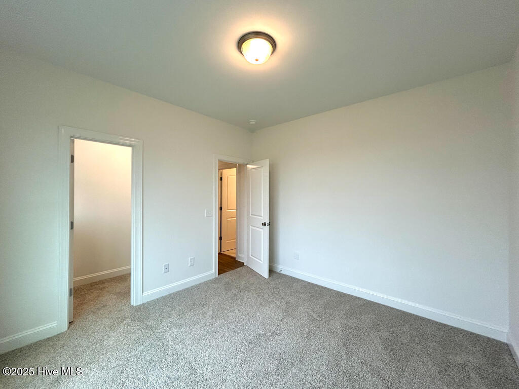 100510036 | Photo 15