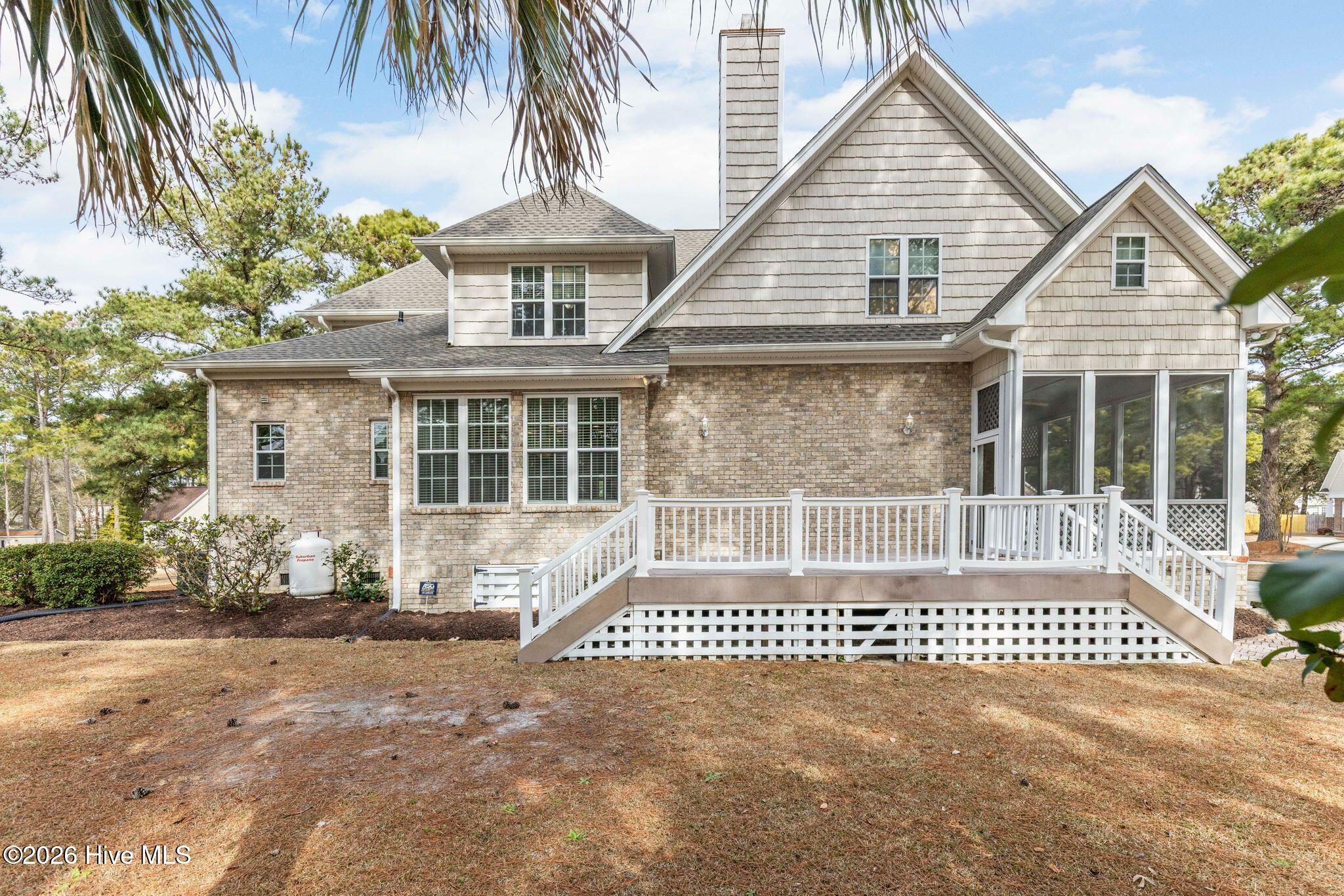 100553307 | Photo 89