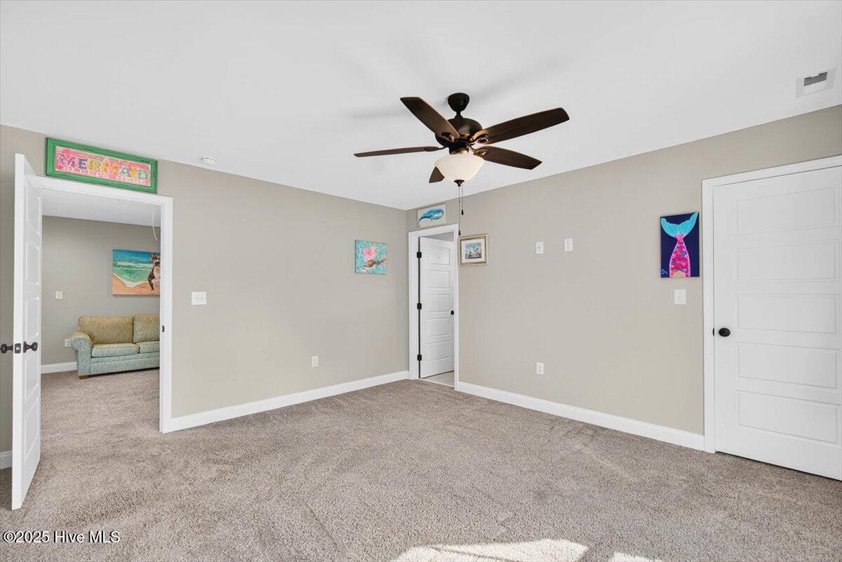 100531738 | Photo 31