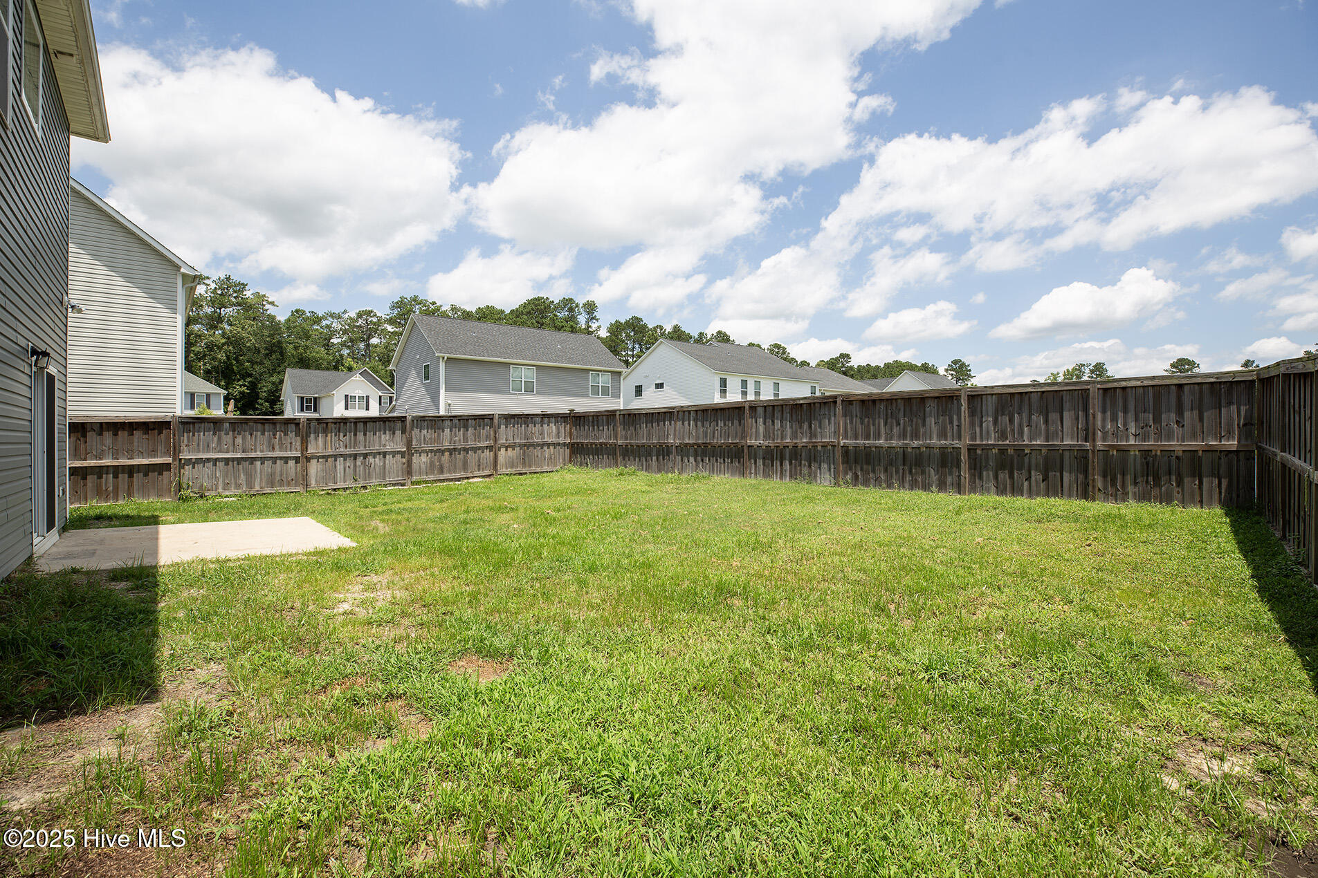 100547149 | Photo 31